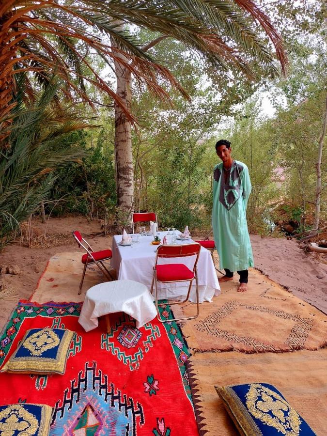 Auberge Restaurant Tissili " Oasis De Fint" Exterior photo
